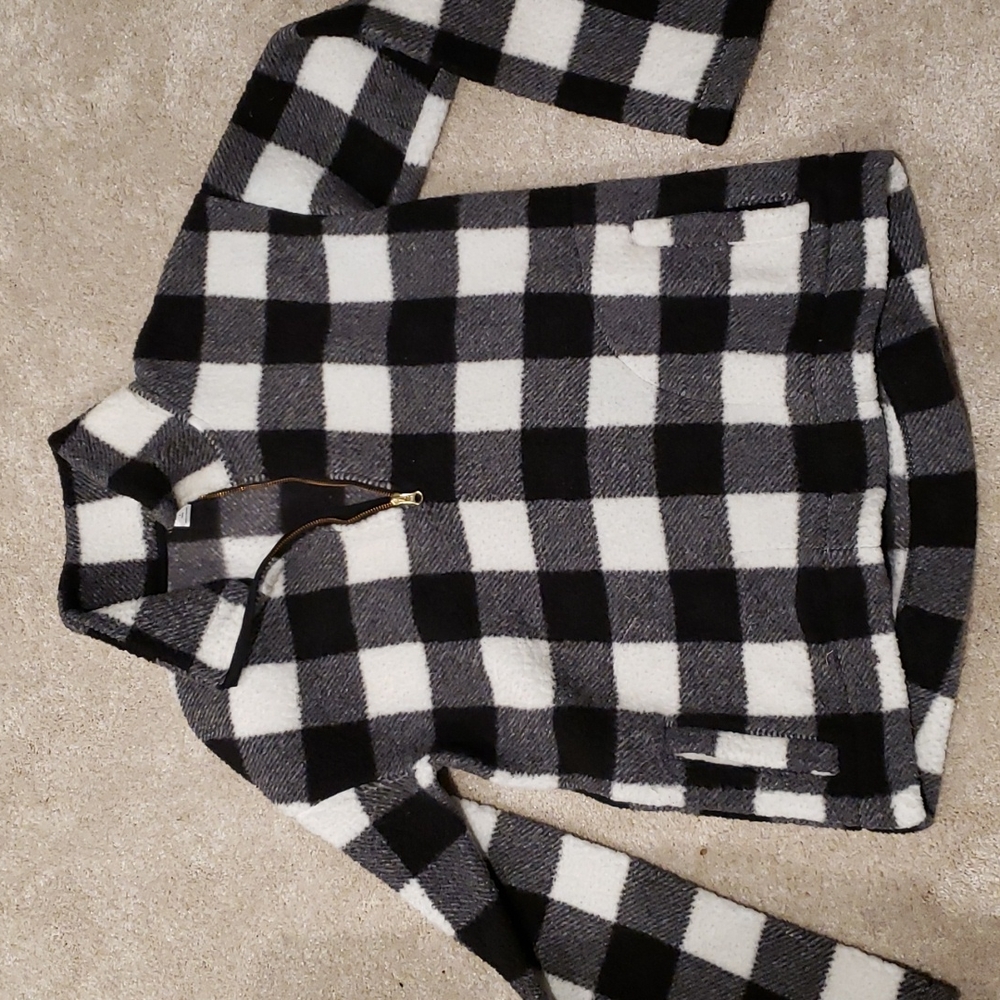 Old navy sweater